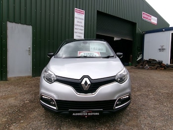 Used Renault Captur 2015 for sale - 79422115: Photo