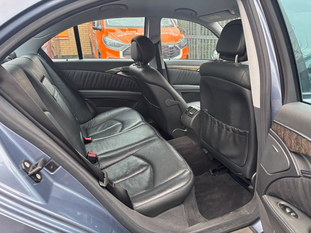 Used Mercedes-Benz E Class 2005 for sale - 76698801: Photo 19