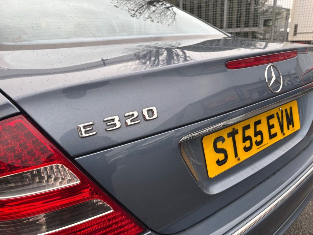 Used Mercedes-Benz E Class 2005 for sale - 76698801: Photo 26