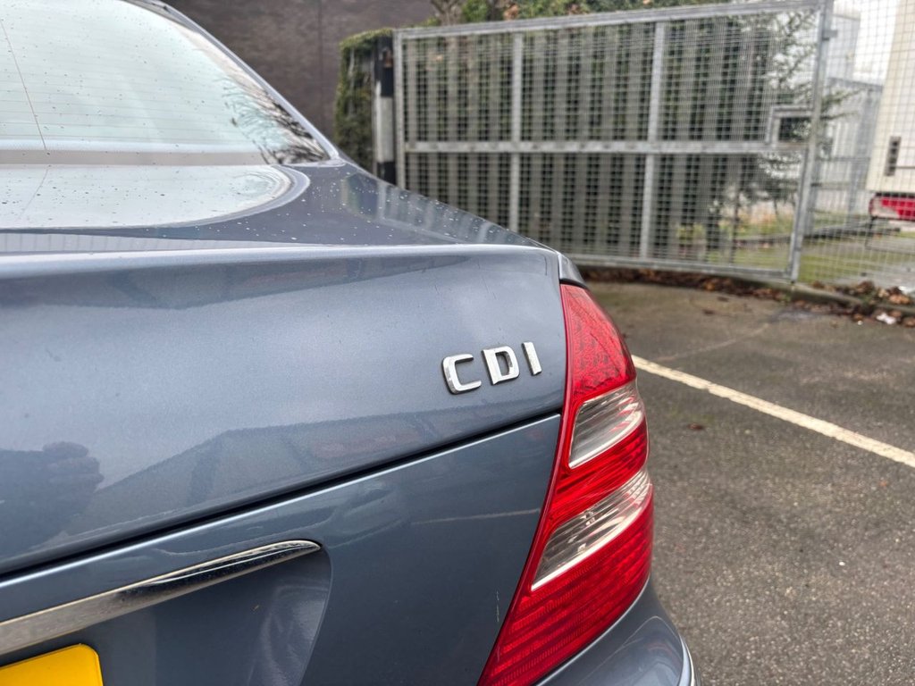 Used Mercedes-Benz E Class 2005 for sale - 76698801: Photo 27