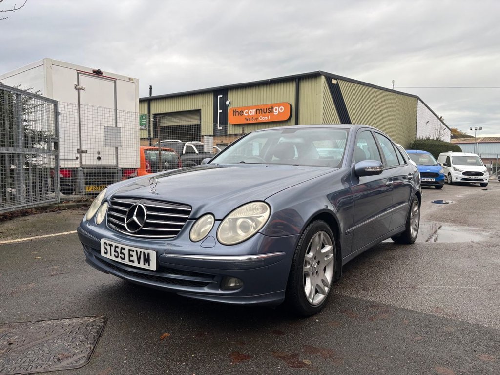 Used Mercedes-Benz E Class 2005 for sale - 76698801: Photo 3