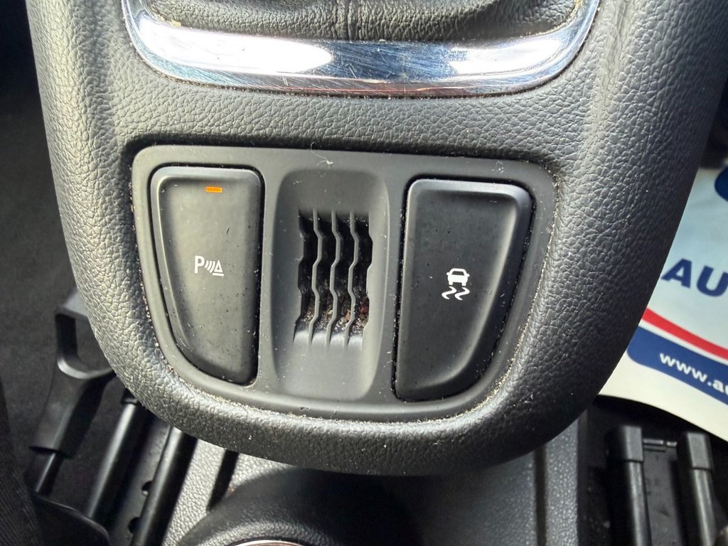 Used Vauxhall Zafira 2017 for sale - 77990681: Photo 34