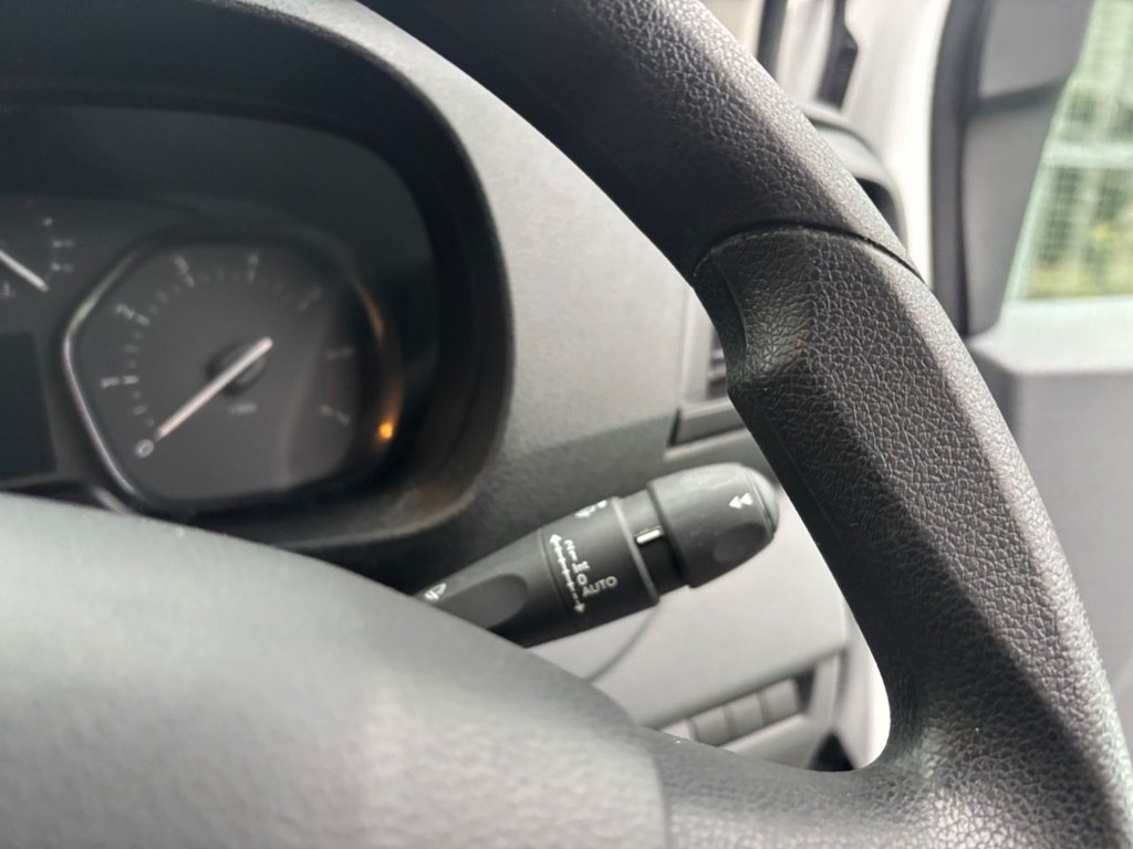 Used Peugeot Expert 2022 for sale - 77302635: Photo 15