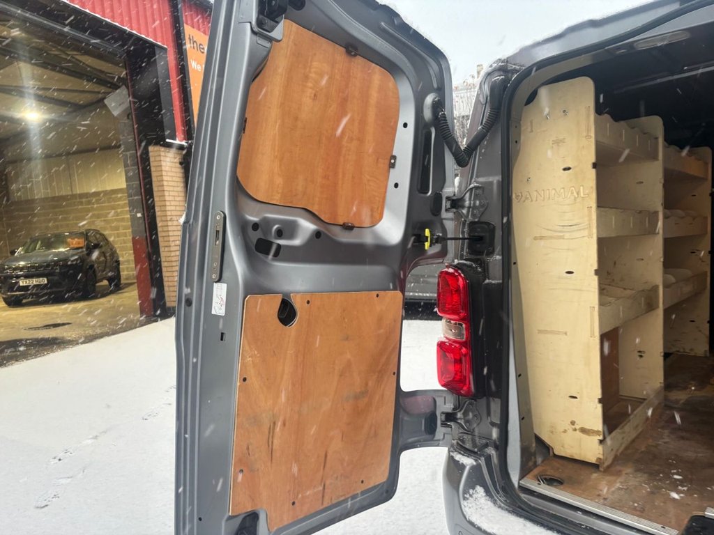 Used Vauxhall Vivaro 2022 for sale - 76570125: Photo 20