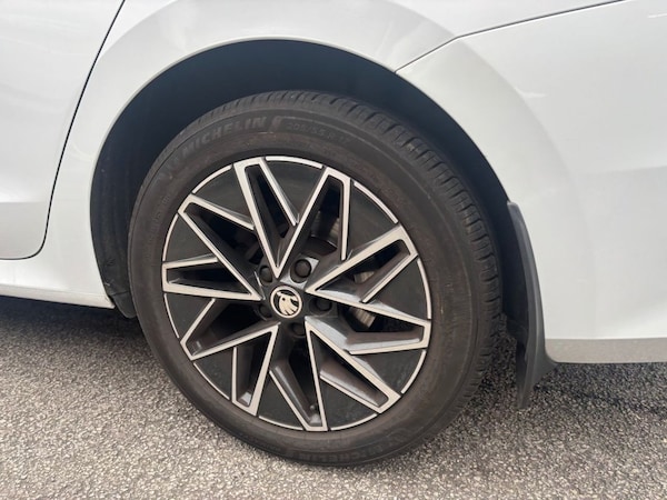 Used Skoda Octavia 2021 for sale - 76312983: Photo 18