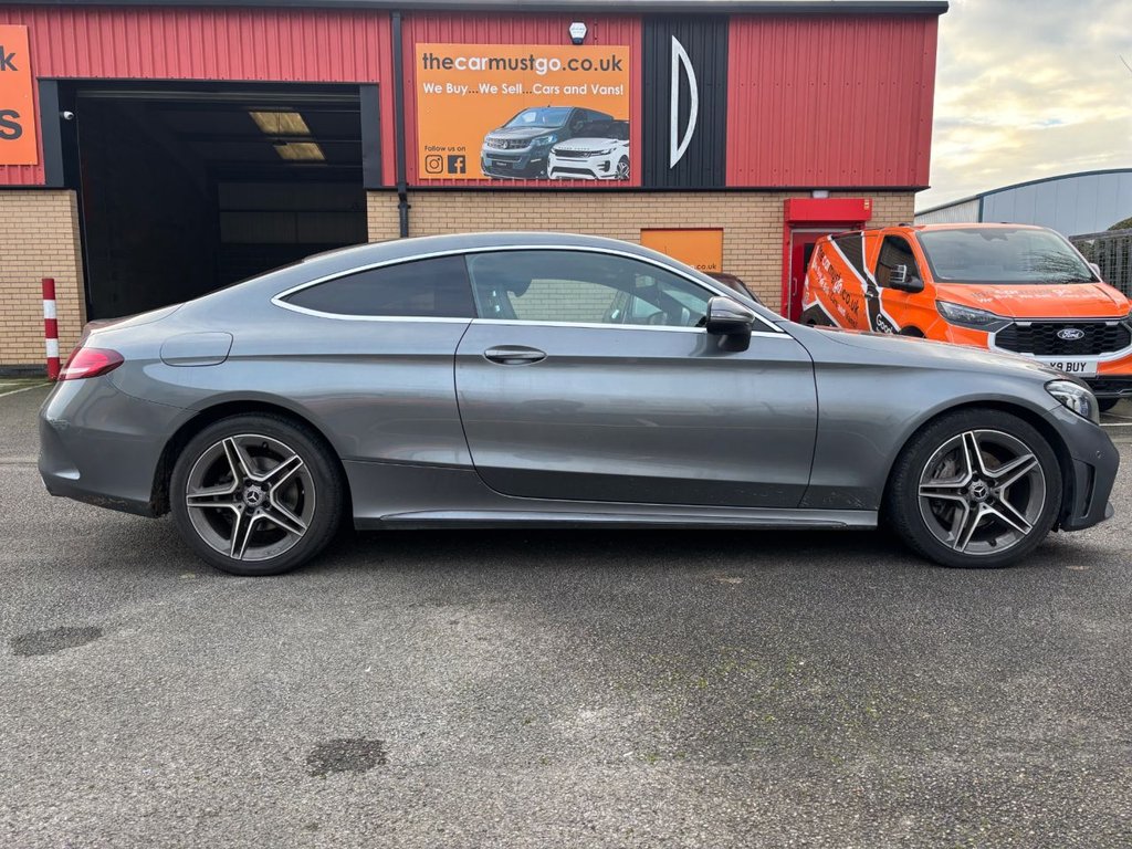 Used Mercedes-Benz C Class 2020 for sale - 76900563: Photo 8