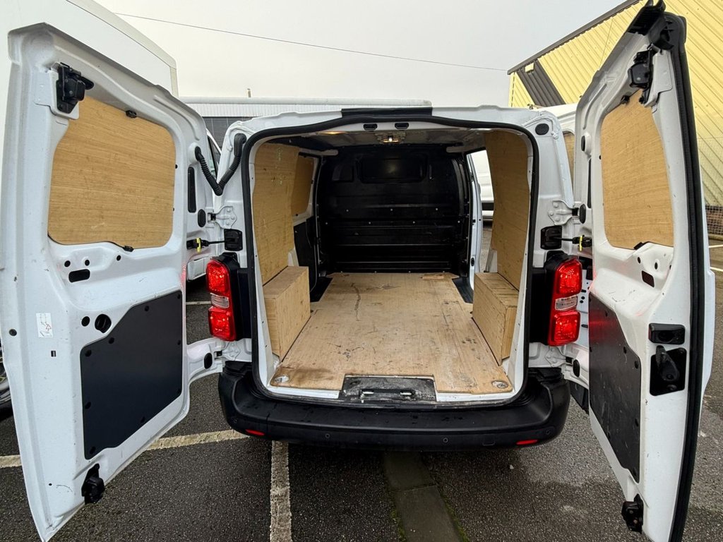 Used Vauxhall Vivaro 2022 for sale - 76848078: Photo 14
