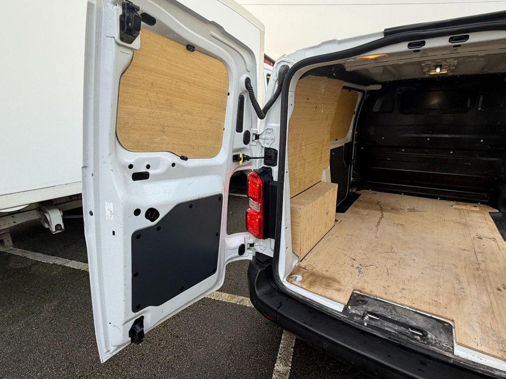 Used Vauxhall Vivaro 2022 for sale - 76848078: Photo 18