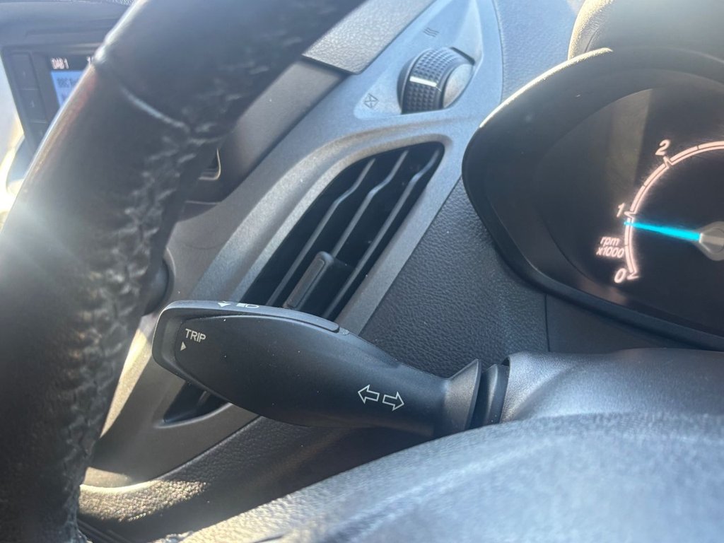 Used Ford Transit Courier 2020 for sale - 76118901: Photo 15