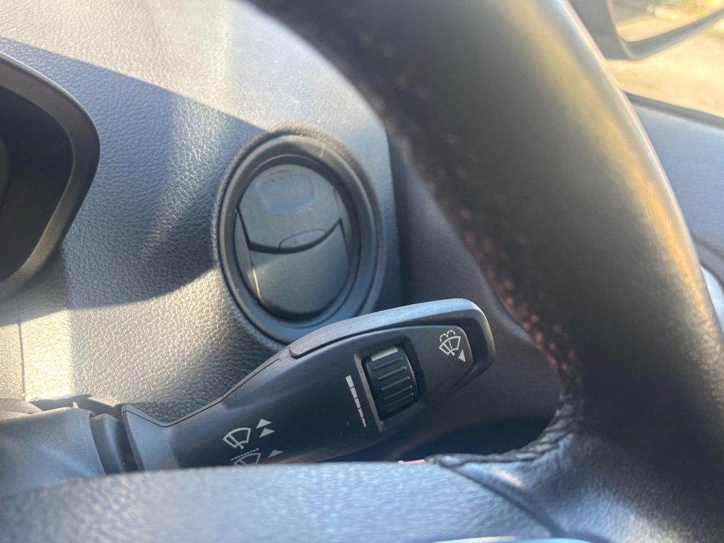 Used Ford Transit Courier 2020 for sale - 76118901: Photo 16