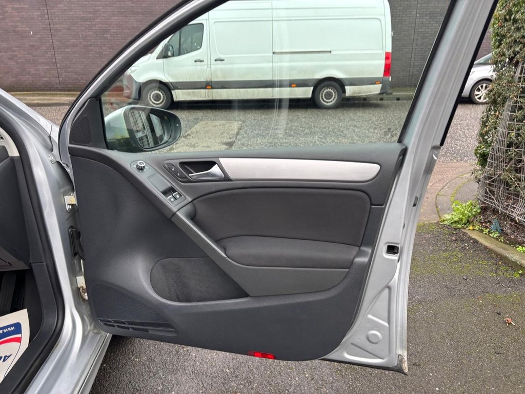 Used Volkswagen Golf 2012 for sale - 77287447: Photo 19