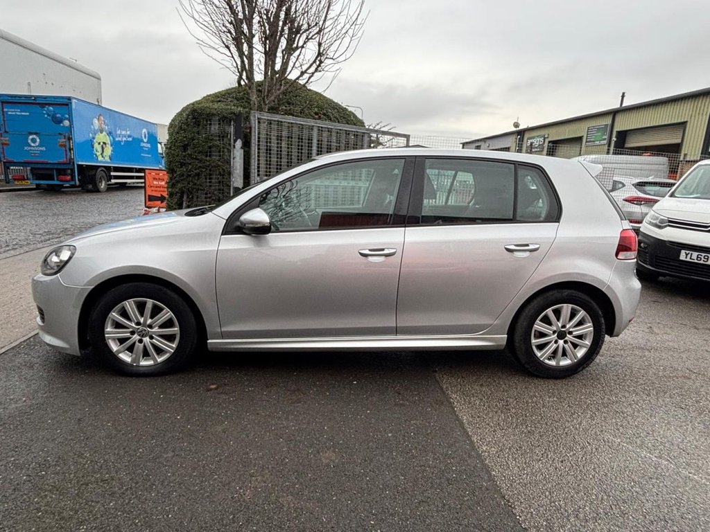 Used Volkswagen Golf 2012 for sale - 77287447: Photo 6