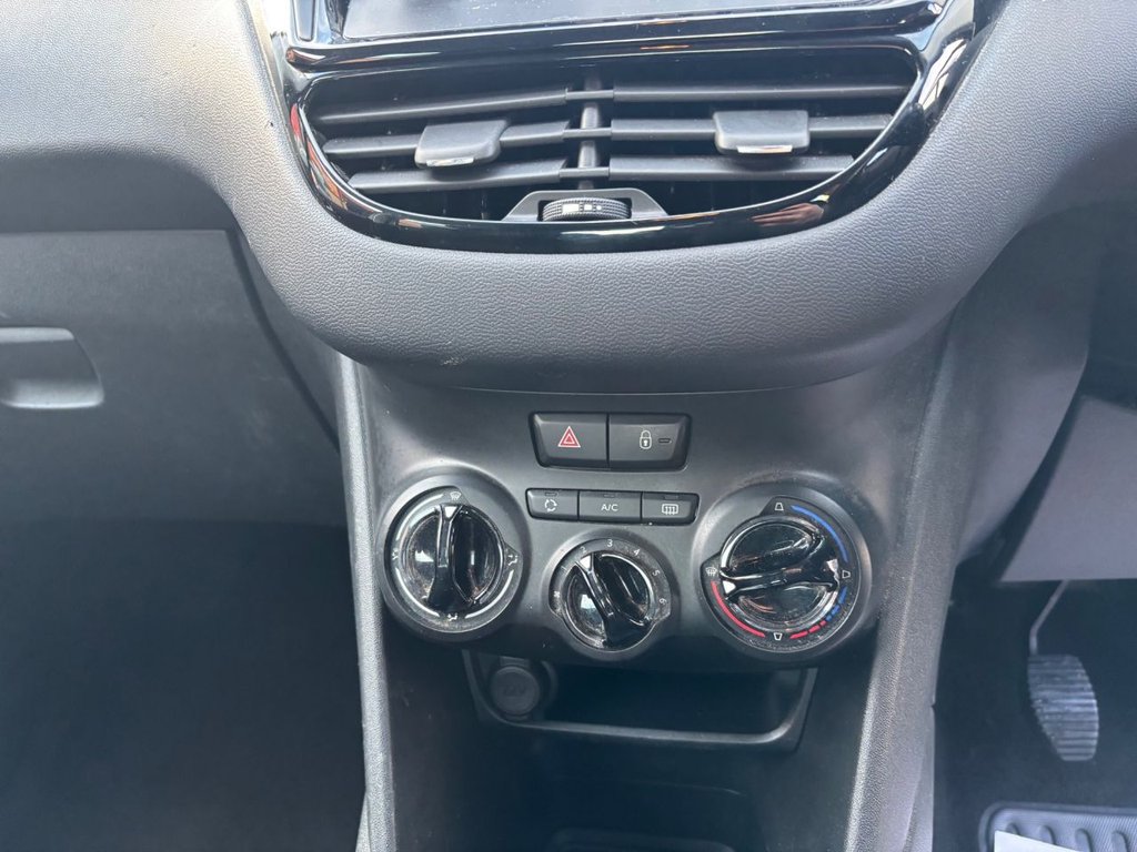 Used Peugeot 208 2014 for sale - 76698282: Photo 13