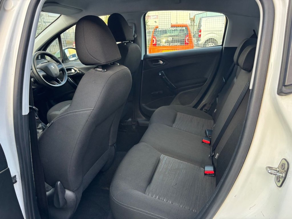 Used Peugeot 208 2014 for sale - 76698282: Photo 23
