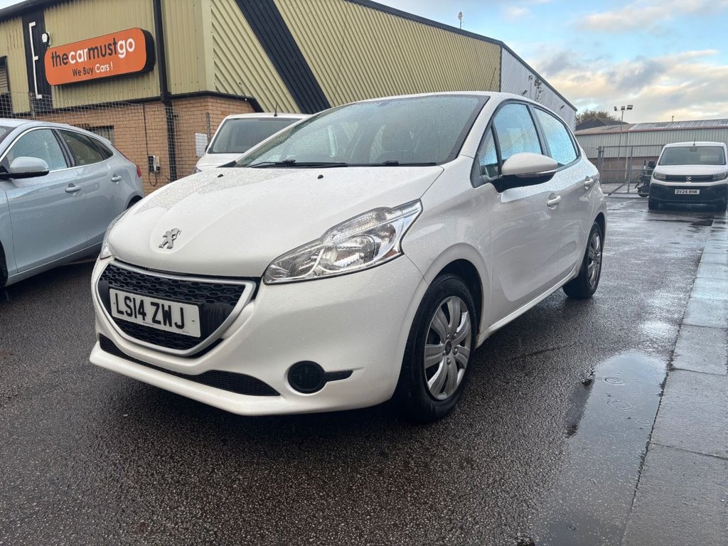 Used Peugeot 208 2014 for sale - 76698282: Photo 3