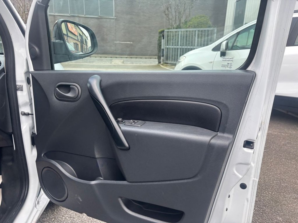 Used Renault Kangoo 2017 for sale - 78082244: Photo 16