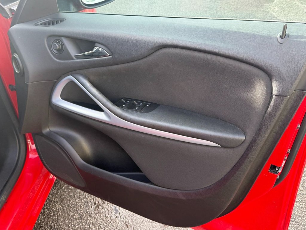 Used Vauxhall Zafira Tourer 2017 for sale - 77571499: Photo 30