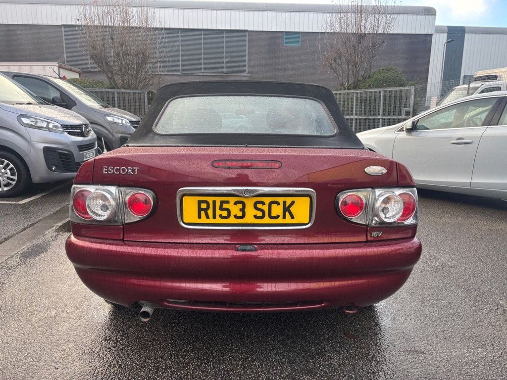 Used Ford Escort 1998 for sale - 76698317: Photo 6