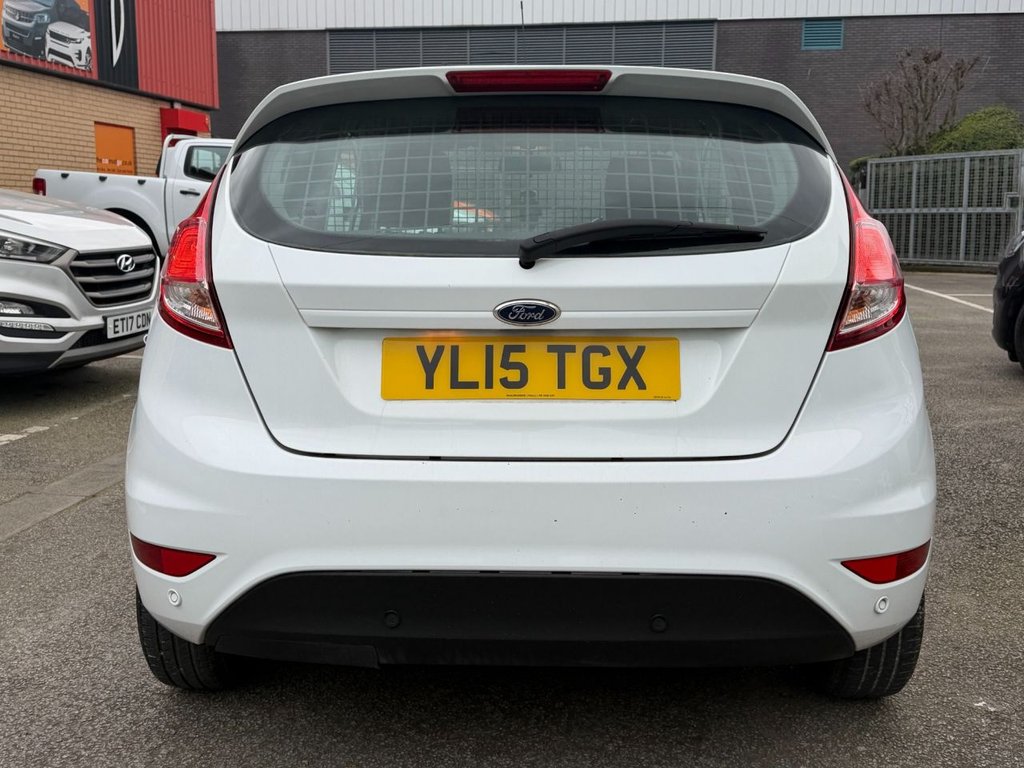 Used Ford Fiesta 2015 for sale - 77855430: Photo 6