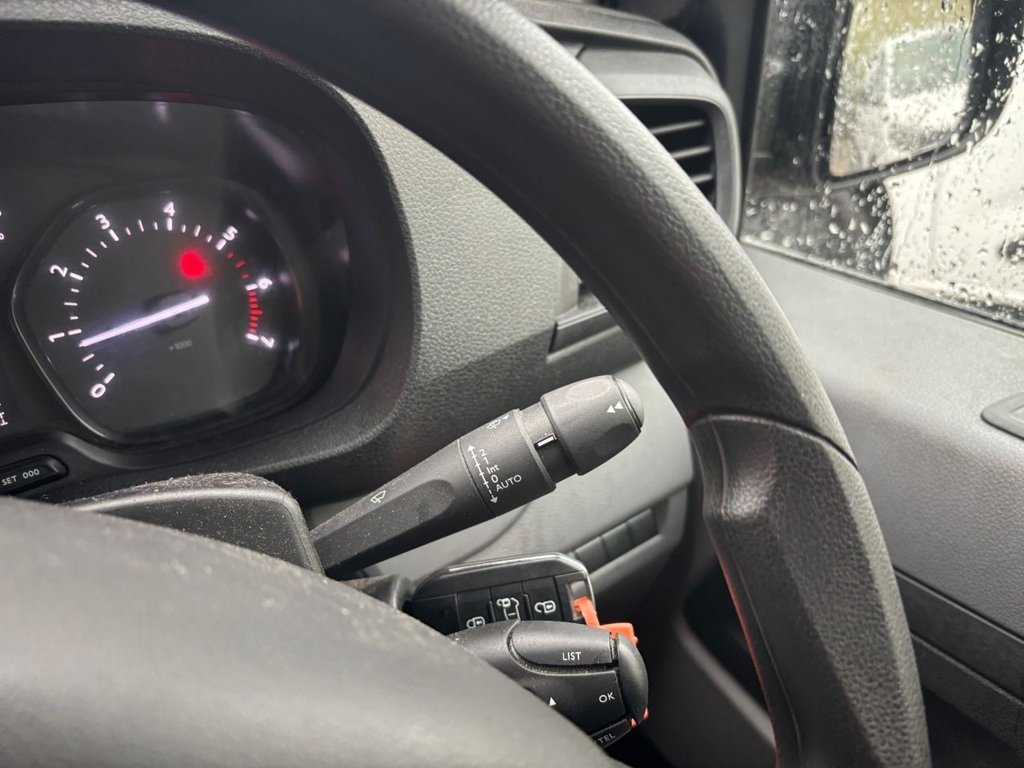 Used Vauxhall Vivaro 2022 for sale - 76570127: Photo 12