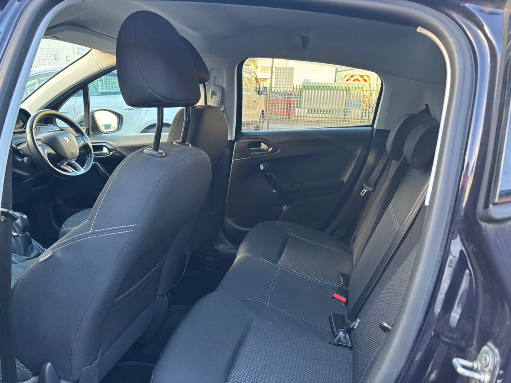 Used Peugeot 208 2018 for sale - 77171519: Photo 11