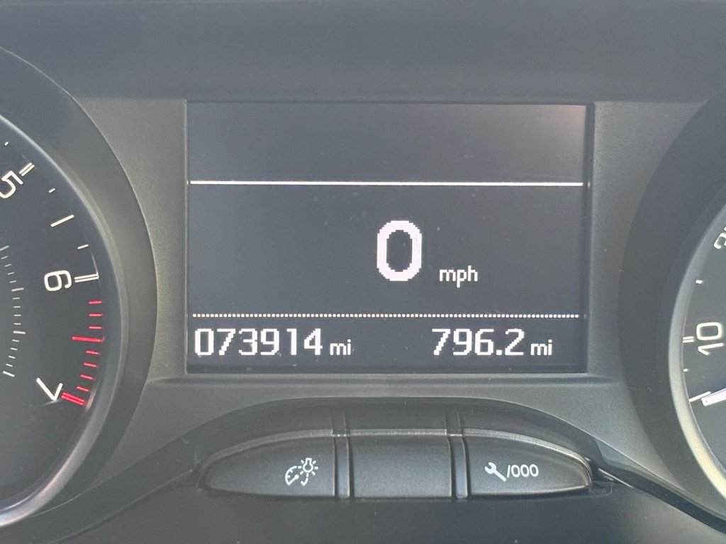 Used Peugeot 208 2018 for sale - 77171519: Photo 17