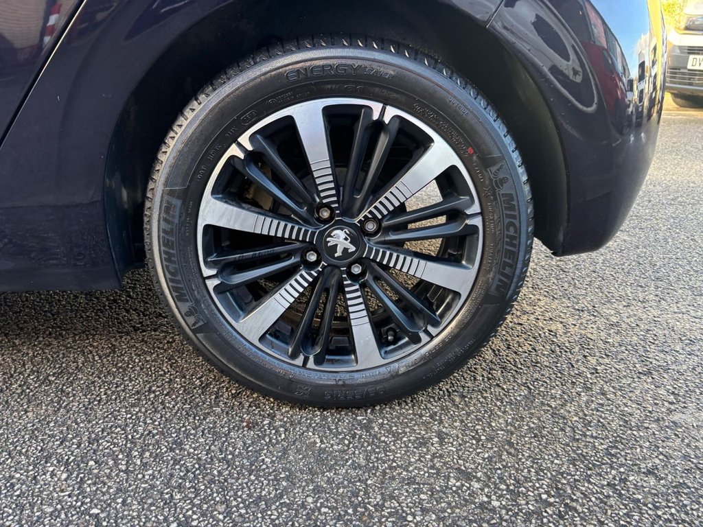 Used Peugeot 208 2018 for sale - 77171519: Photo 27