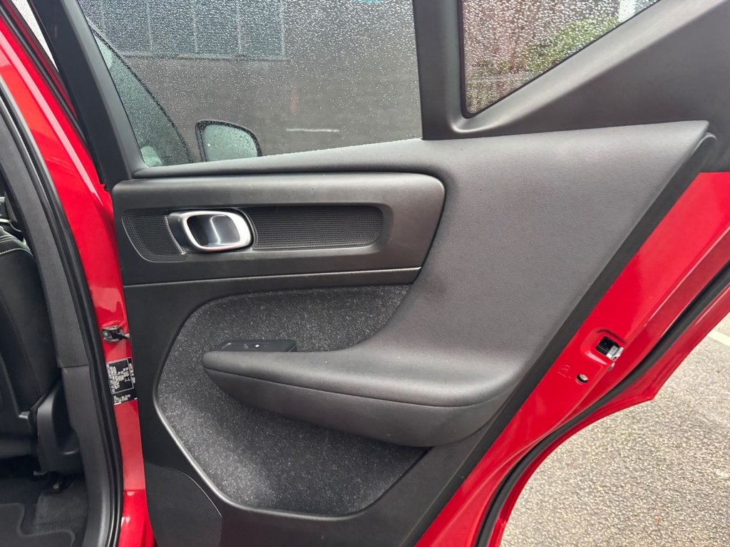 Used Volvo XC40 2019 for sale - 77302417: Photo 25