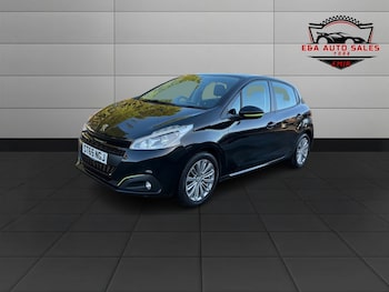 Used Peugeot 208 2015 for sale - 76784971: Photo