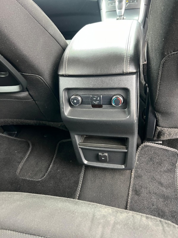 Used Ford Galaxy 2016 for sale - 76120201: Photo 30