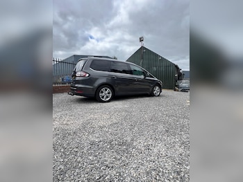 Used Ford Galaxy 2016 for sale - 76120201: Photo