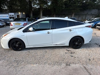 Used Toyota Prius 2016 for sale - 79710783: Photo