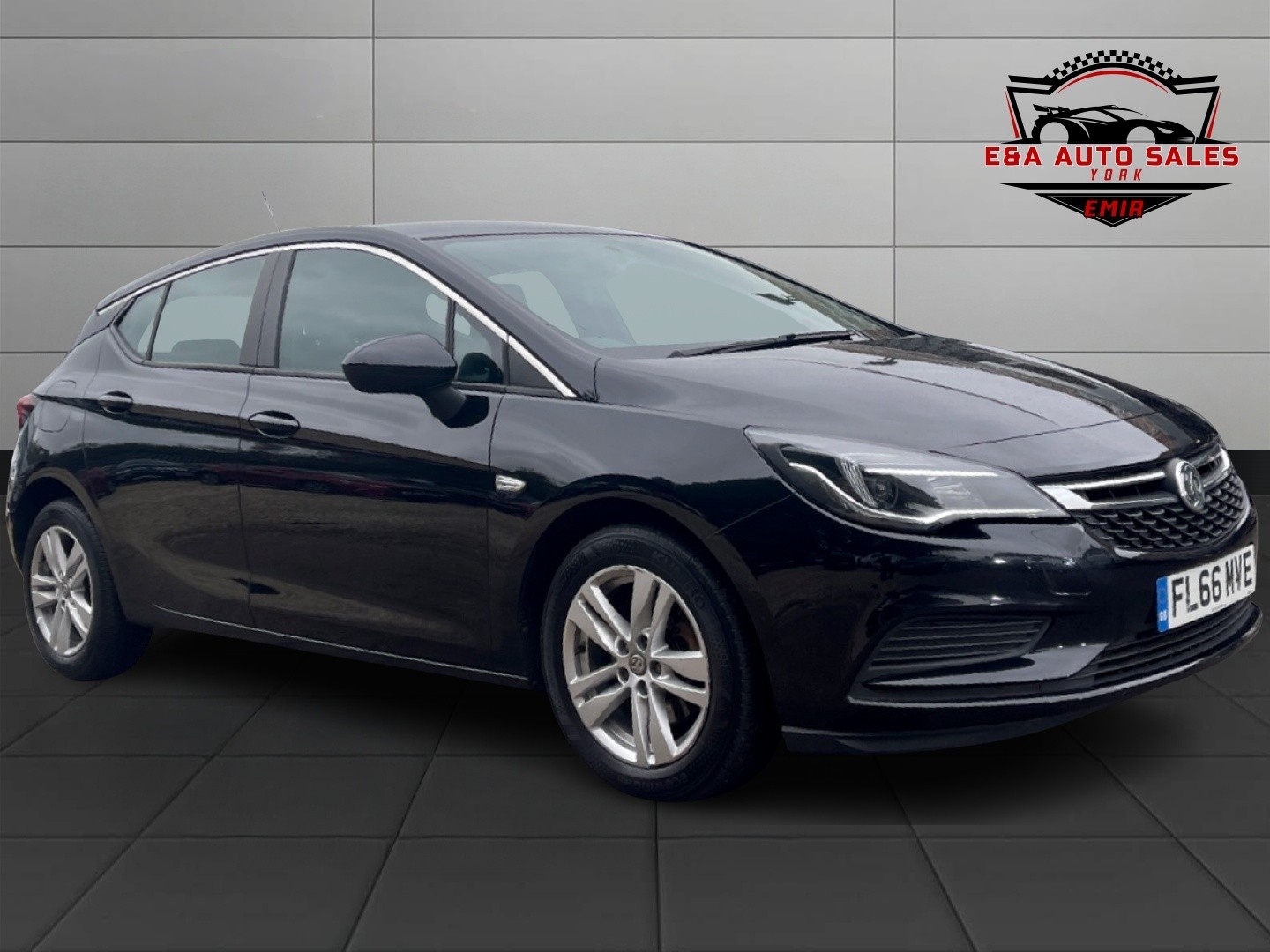 Used Vauxhall Astra 2016 for sale - 76461566: Photo 1