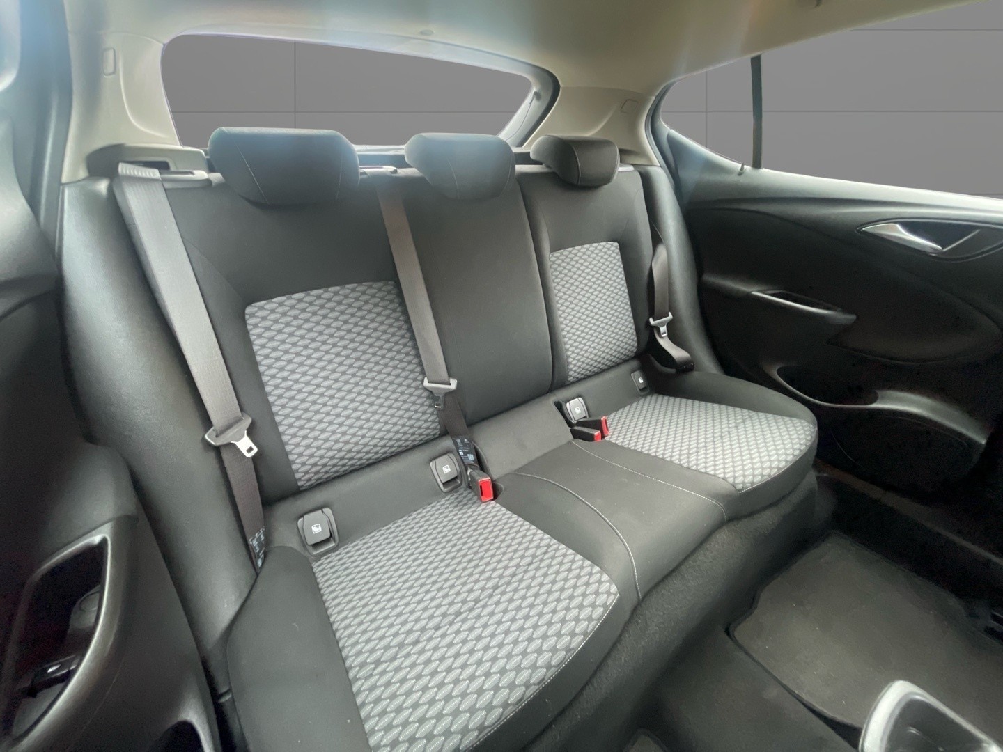 Used Vauxhall Astra 2016 for sale - 76461566: Photo 16