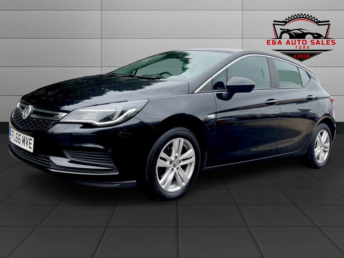 Used Vauxhall Astra 2016 for sale - 76461566: Photo 3