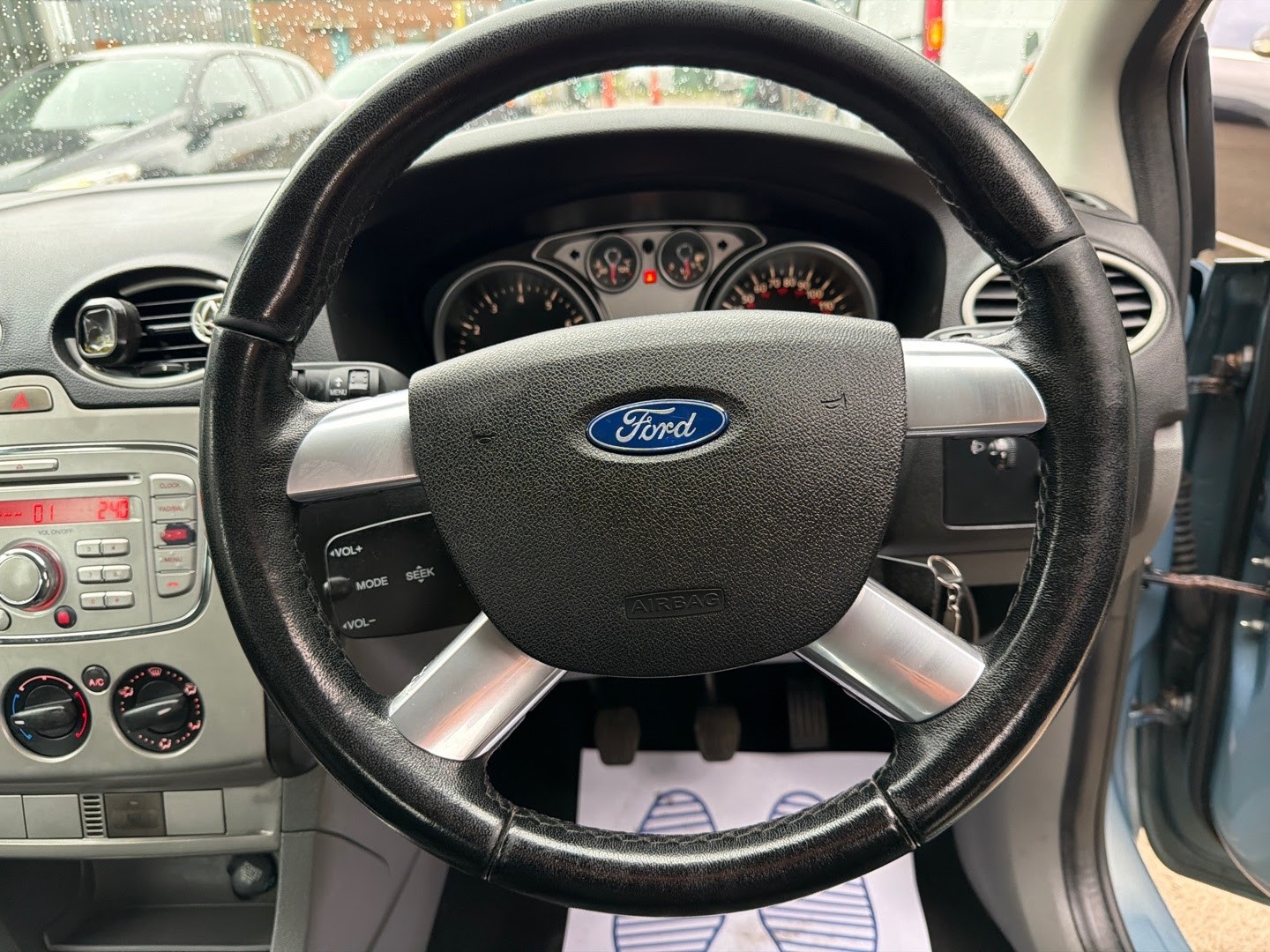 Used Ford Focus 2009 for sale - 77681853: Photo 16