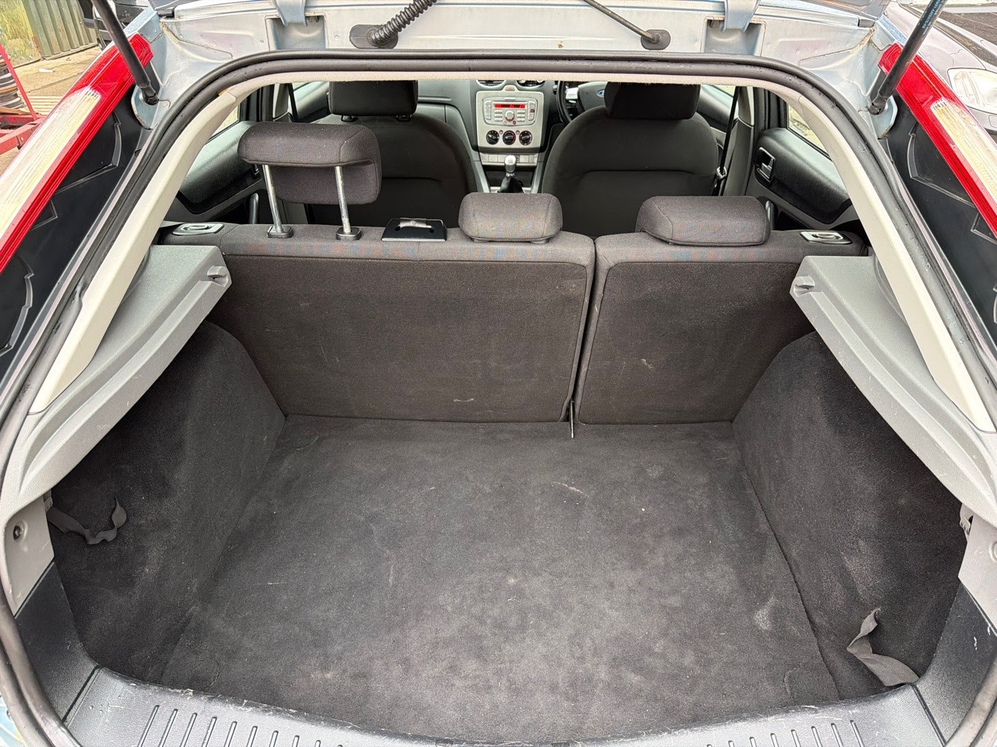 Used Ford Focus 2009 for sale - 77681853: Photo 17