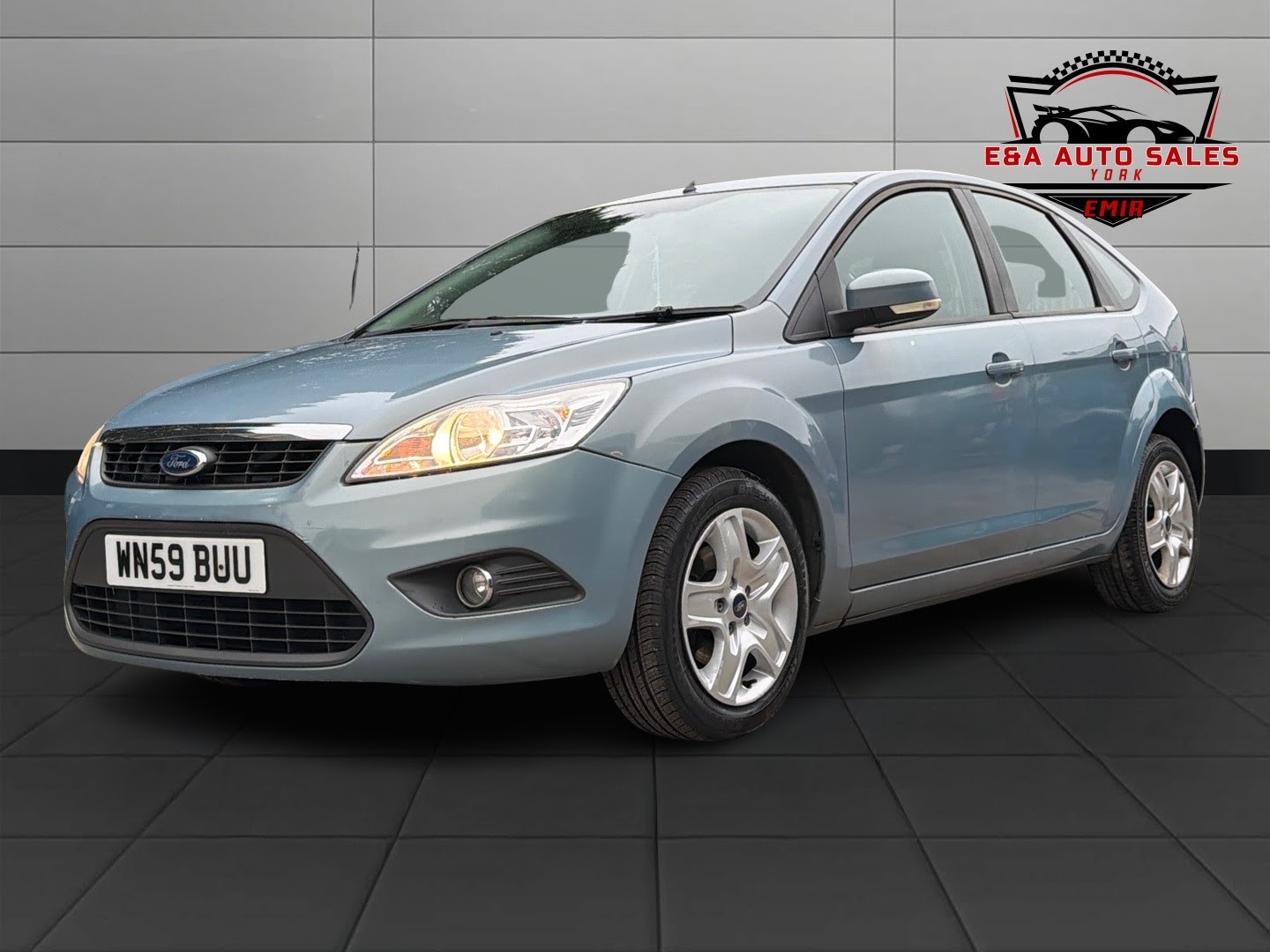 Used Ford Focus 2009 for sale - 77681853: Photo 2