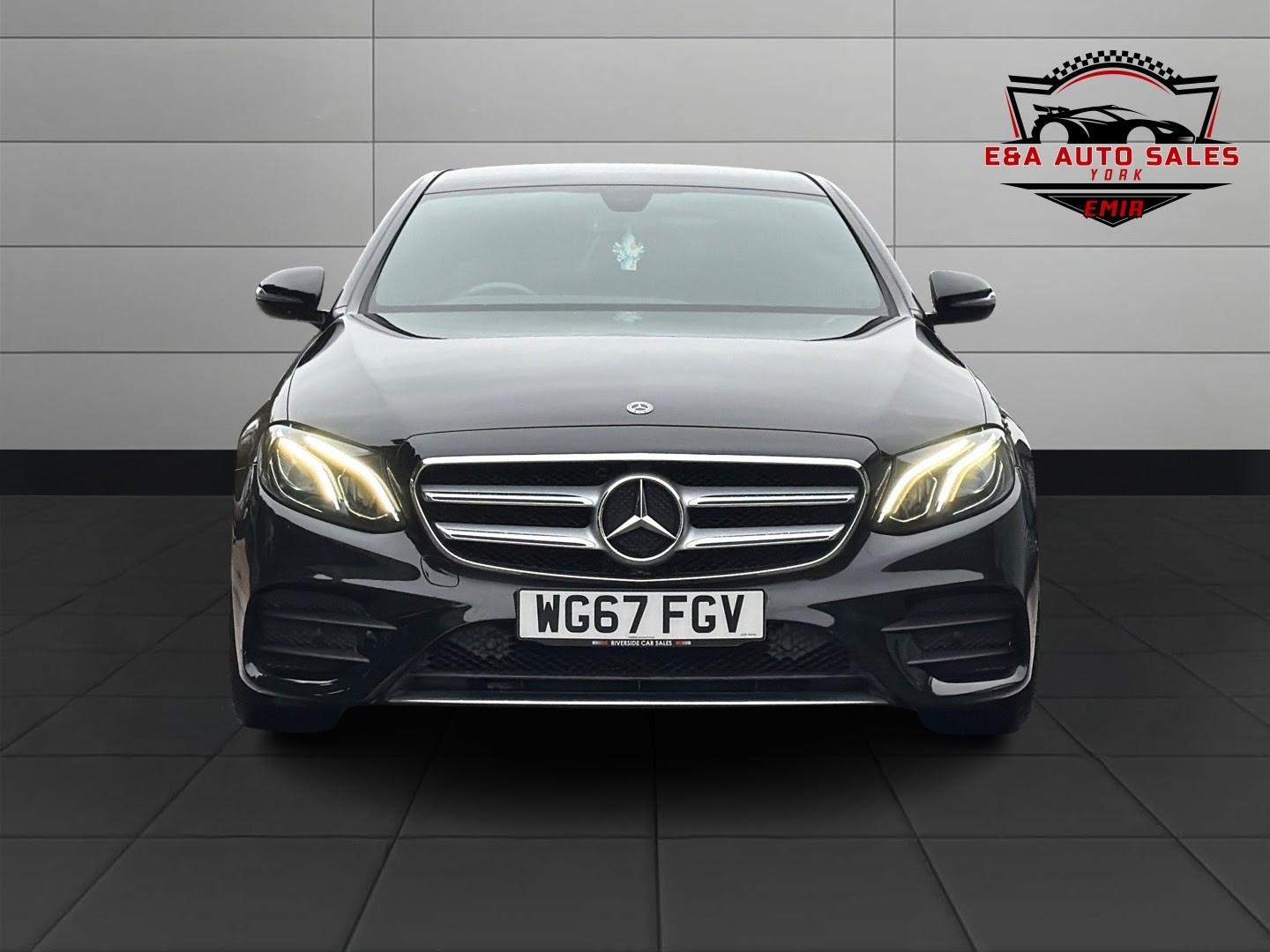 Used Mercedes-Benz E Class 2017 for sale - 77721177: Photo 2