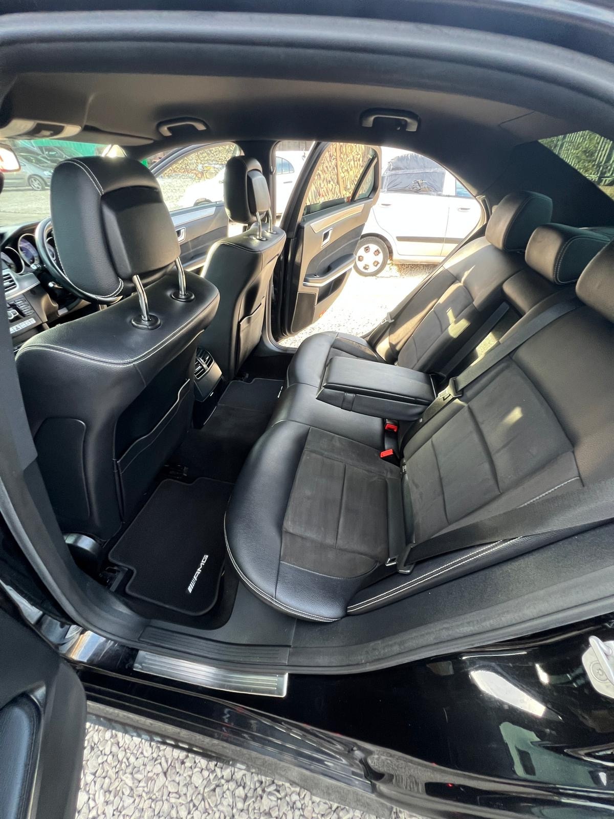 Used Mercedes-Benz E Class 2014 for sale - 76605956: Photo 11