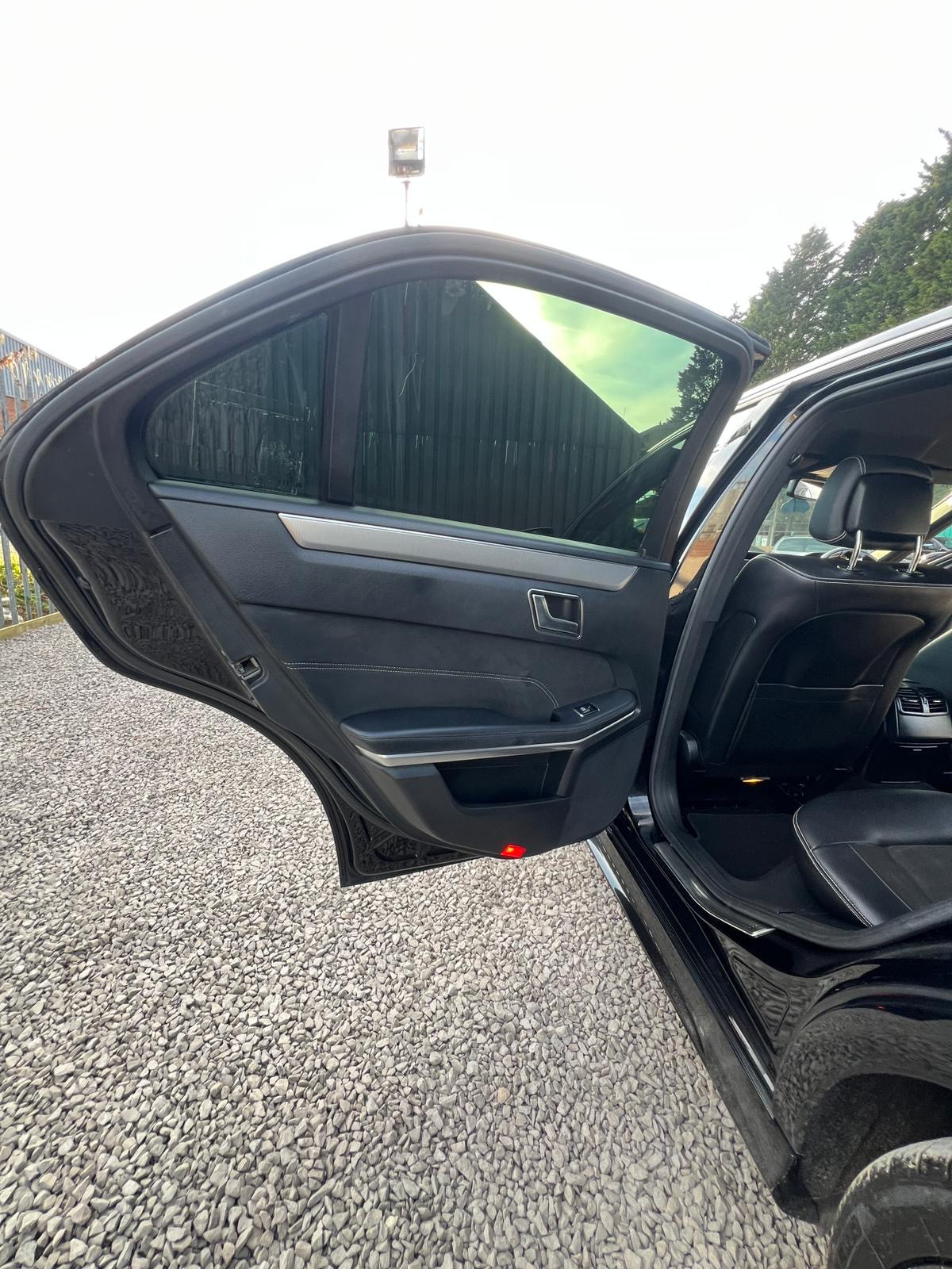 Used Mercedes-Benz E Class 2014 for sale - 76605956: Photo 12