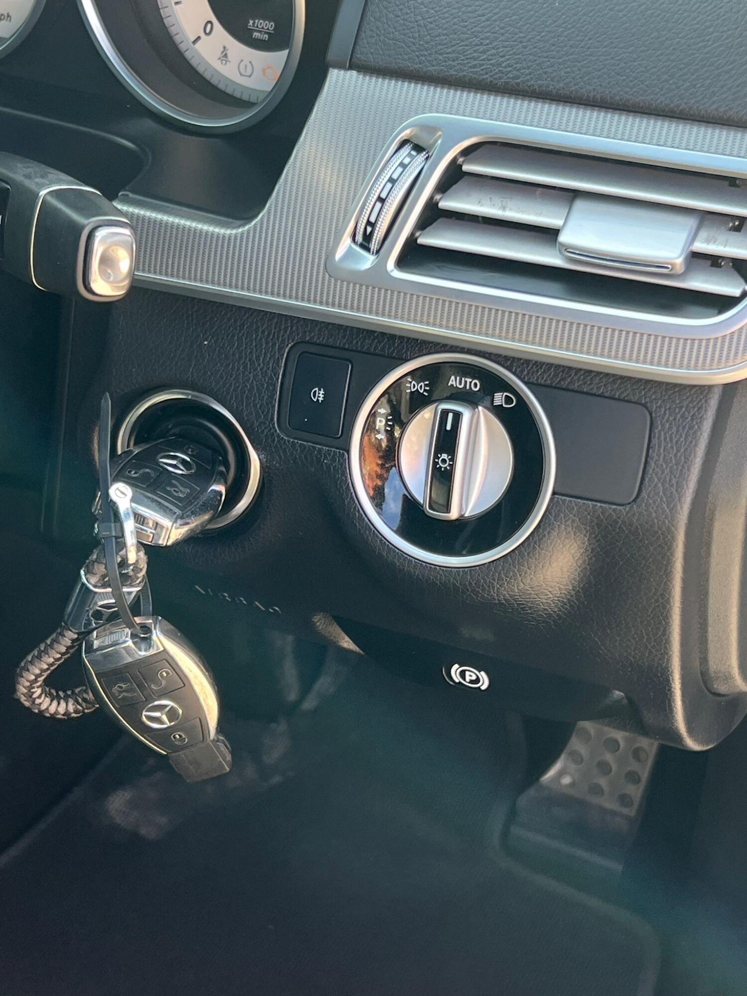 Used Mercedes-Benz E Class 2014 for sale - 76605956: Photo 18