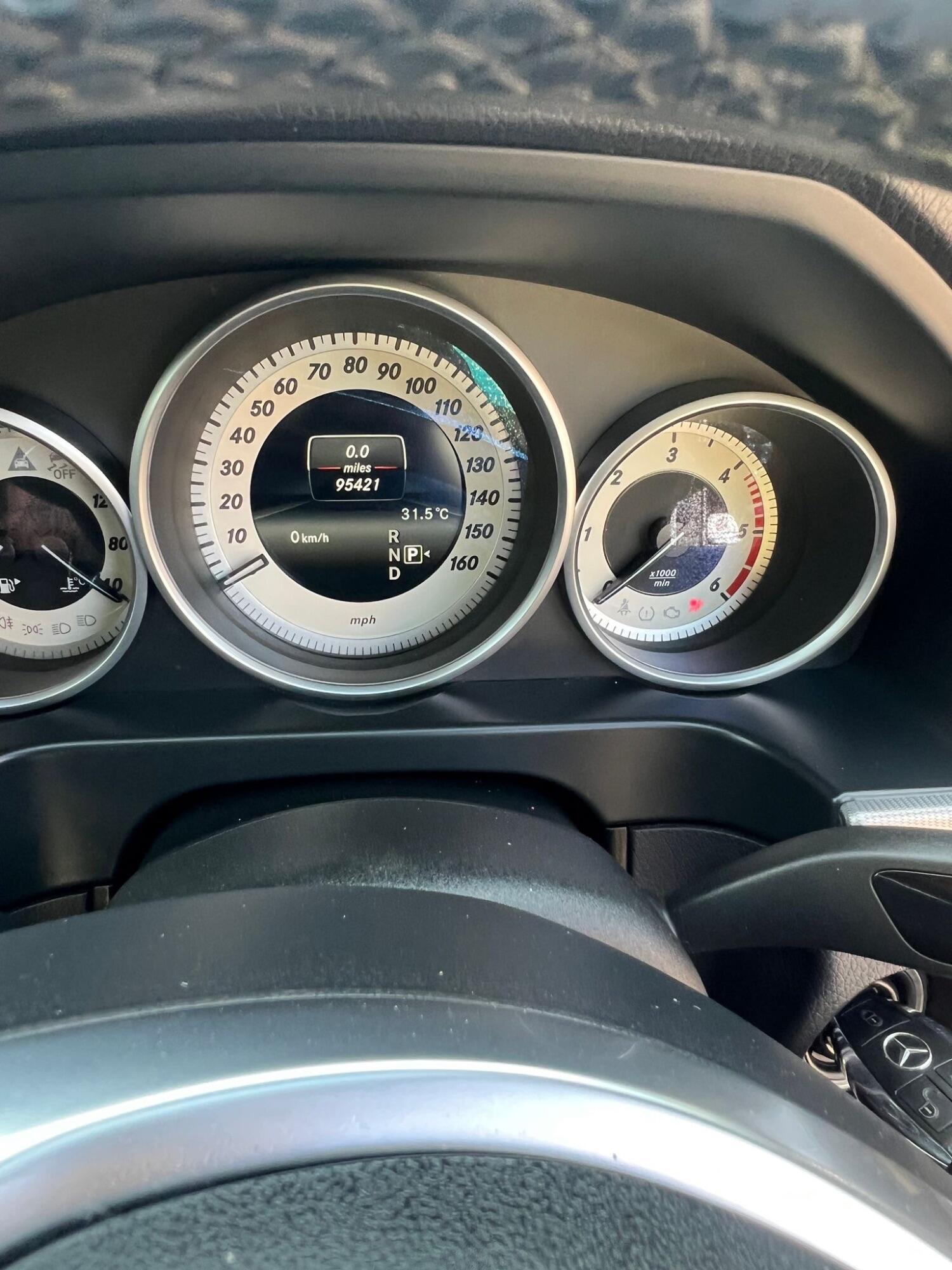 Used Mercedes-Benz E Class 2014 for sale - 76605956: Photo 19