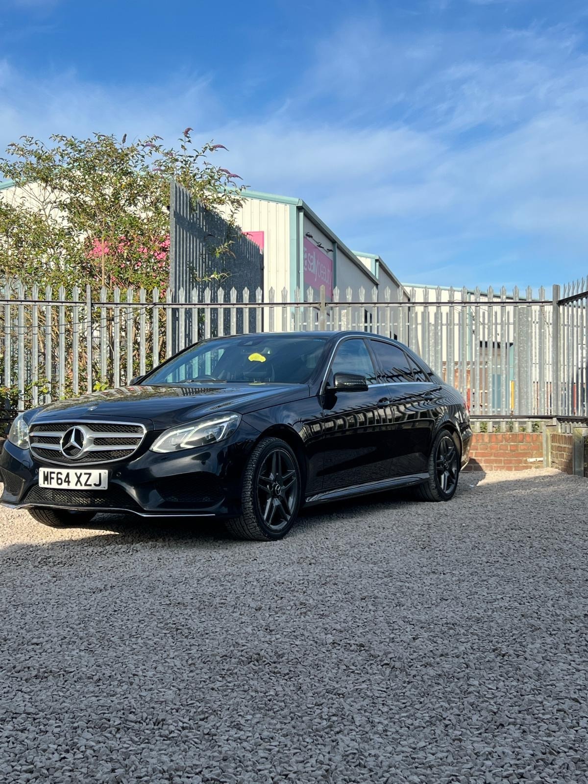 Used Mercedes-Benz E Class 2014 for sale - 76605956: Photo 2