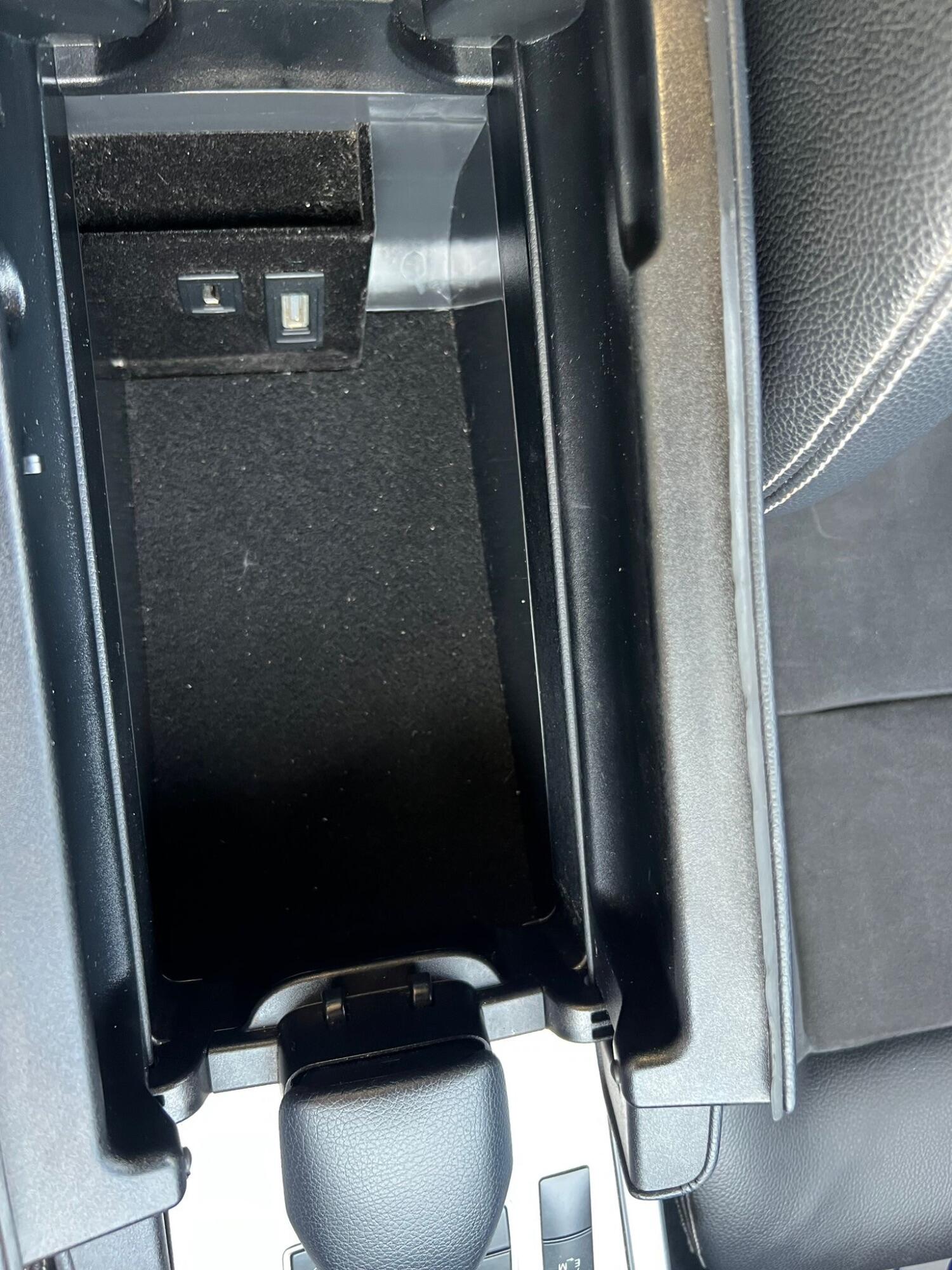 Used Mercedes-Benz E Class 2014 for sale - 76605956: Photo 24