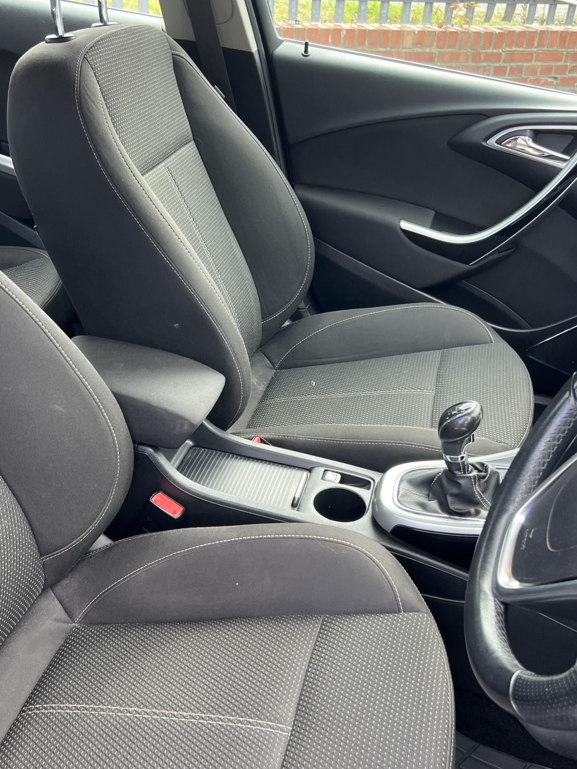 Used Vauxhall Astra 2011 for sale - 76536754: Photo 16