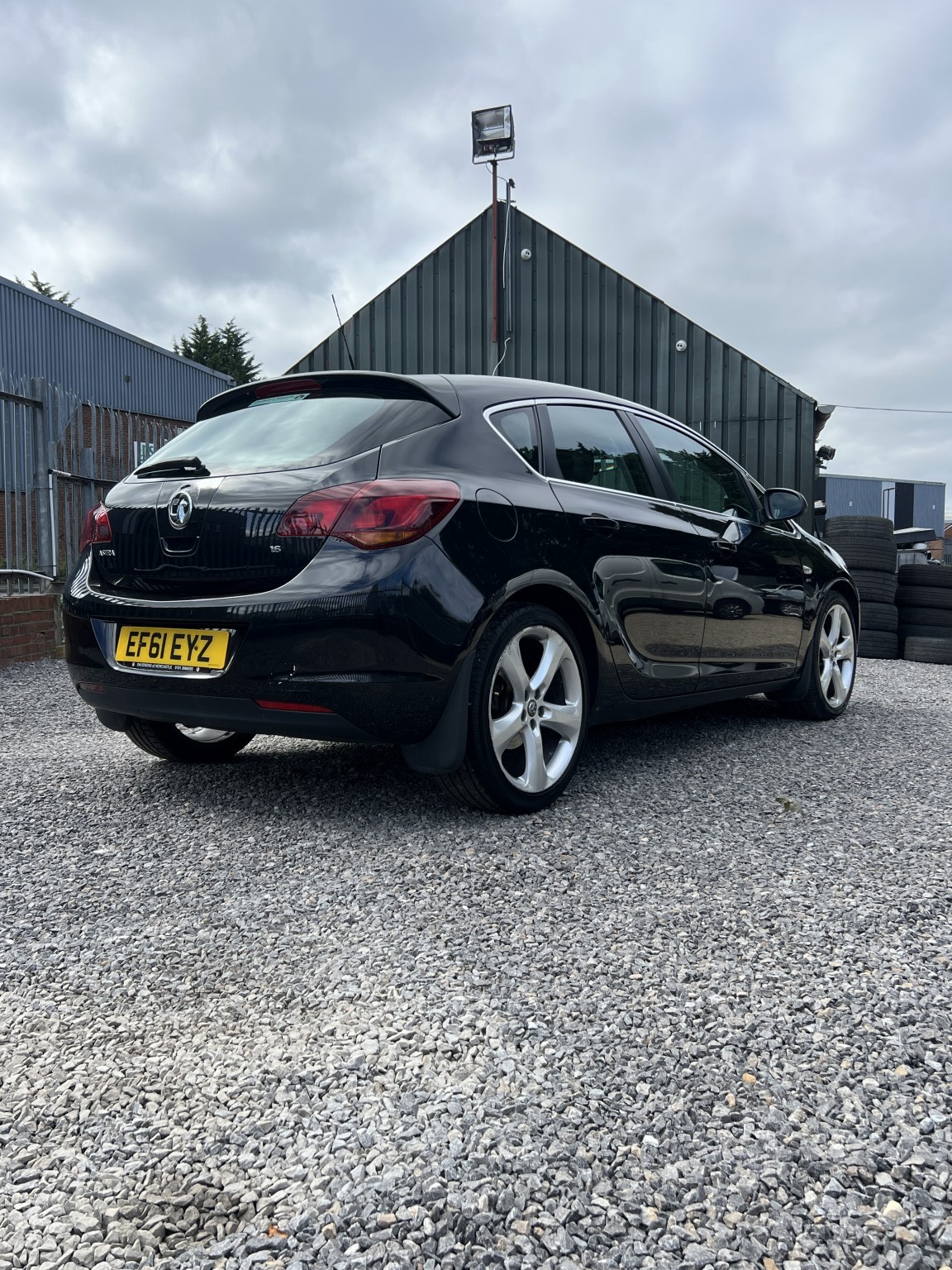 Used Vauxhall Astra 2011 for sale - 76536754: Photo 3