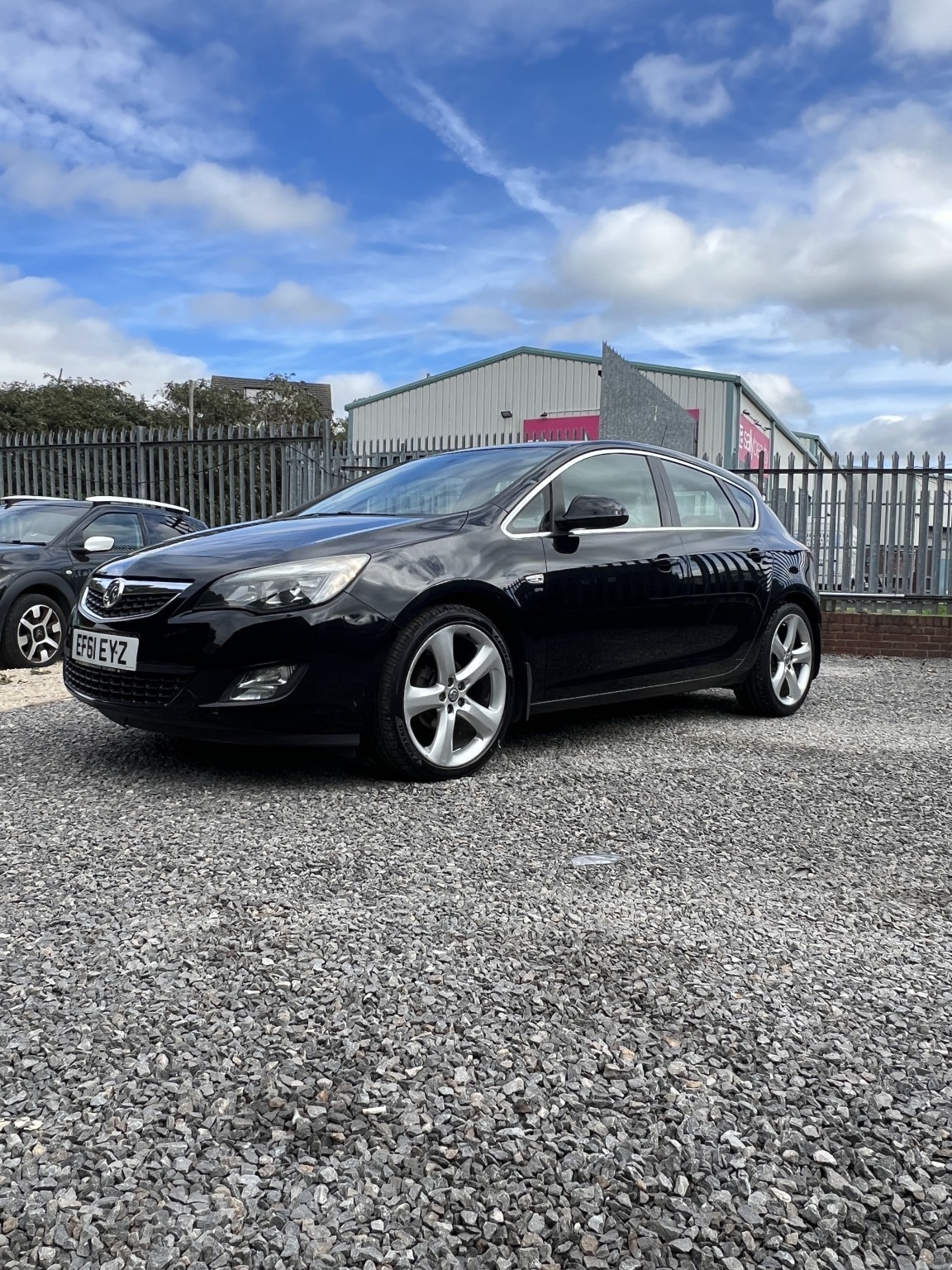 Used Vauxhall Astra 2011 for sale - 76536754: Photo 6