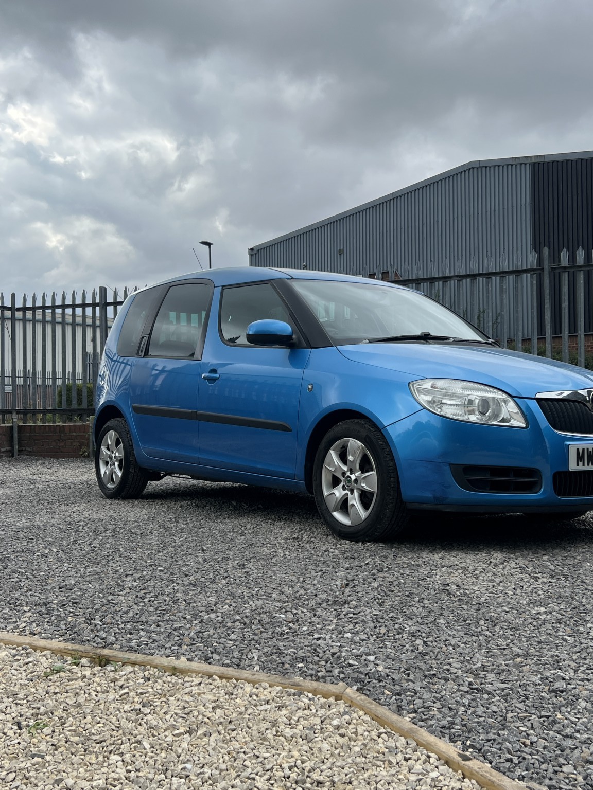 Used Skoda Roomster 2009 for sale - 76769475: Photo 2