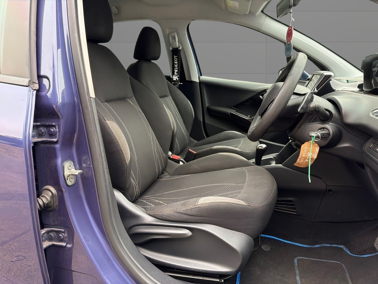 Used Peugeot 208 2014 for sale - 77277442: Photo 11